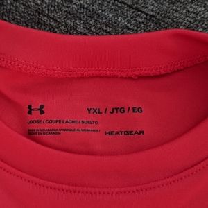 Under Armor Youth XL Red Short Sleeve